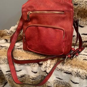 BEDFORD CONVERTIBLE VEGAN BACKPACK